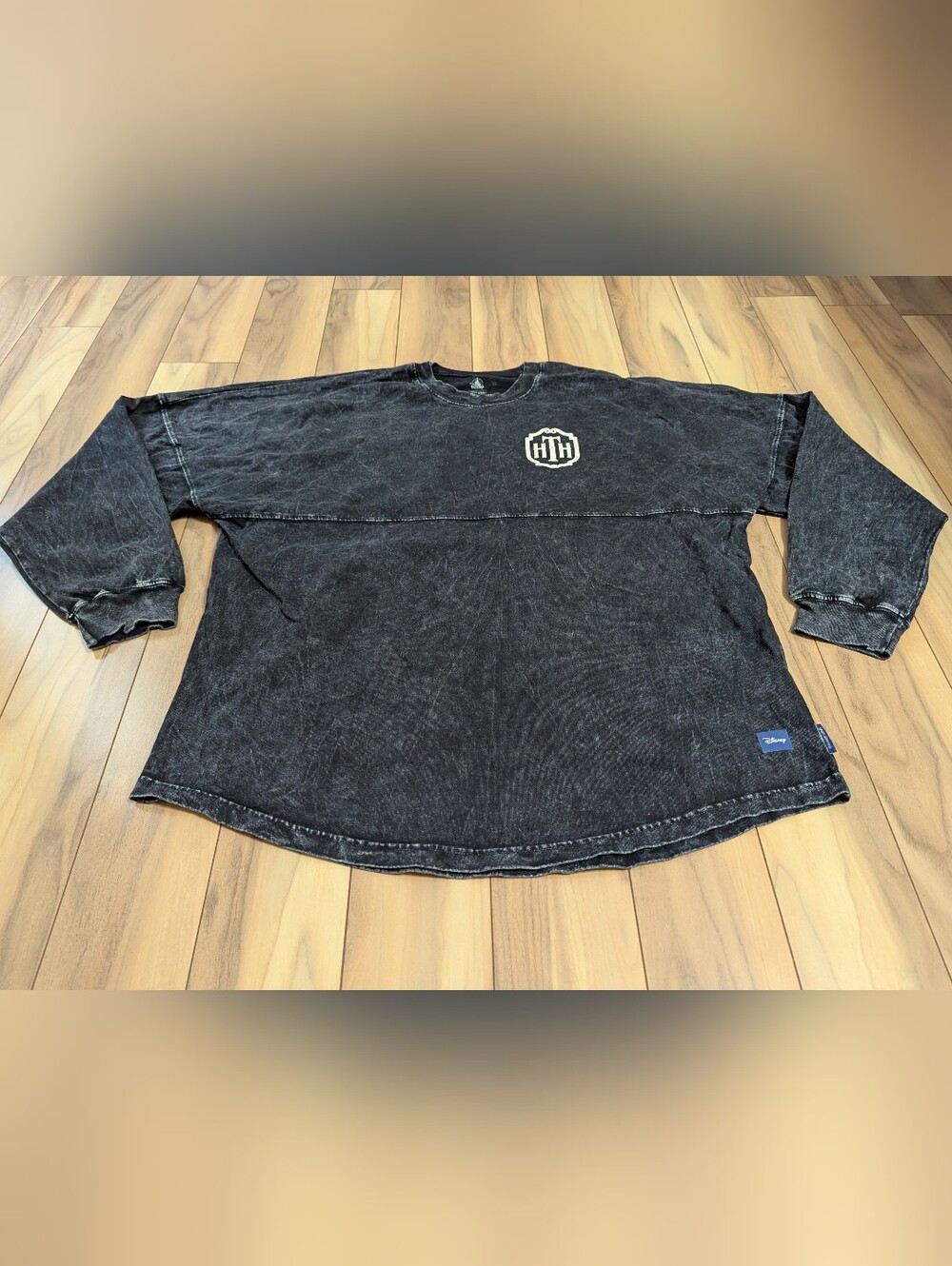 Disney's The Hollywood Tower Hotel Twilight Zone Spirit Jersey Size XL - Picture 8 of 16